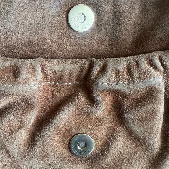 CHANEL brown suede chain shoulder bag 2002 vintage - Picture 3 of 11